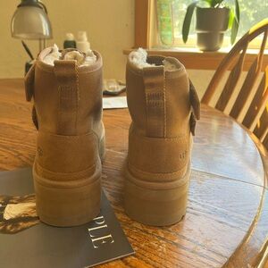 UGG Neumel strap platform boot